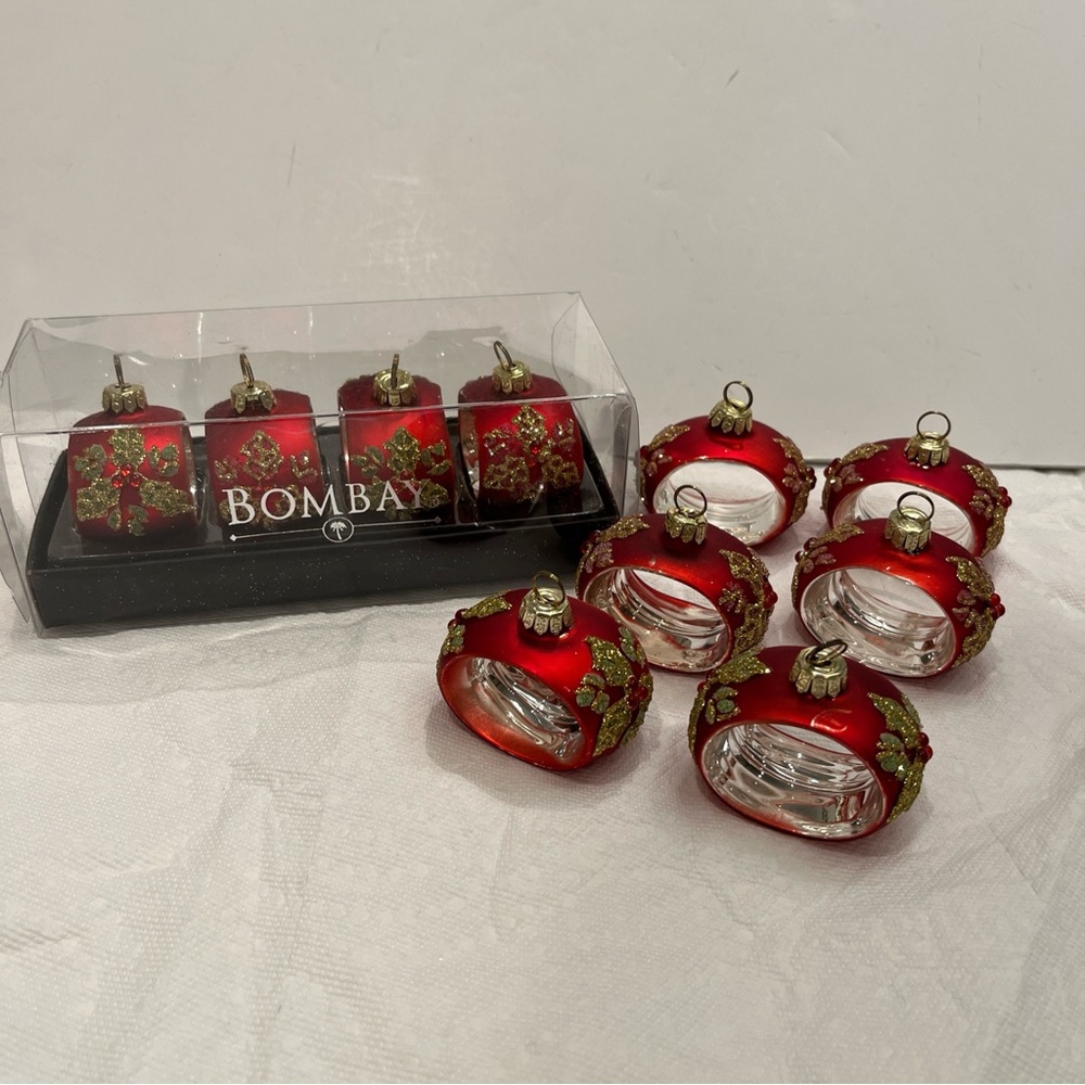 BOMBAY Company Christmas Ornament Shaped Place Card Holders Red Glass Set Of 10
